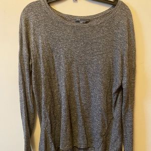 Grey long sleeve